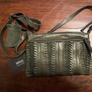 Latico leather shoulder strap green purse in great condition